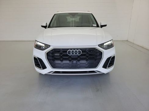 Used 2023 Audi Q5 2.0T Premium Plus w/ Premium Plus Package AWD/4WD image 3
