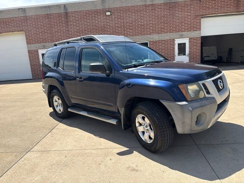 Used 2009 Nissan Xterra S w/ X Gear Pkg RWD image 3