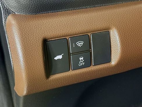 Certified 2025 Honda Pilot Elite image 25