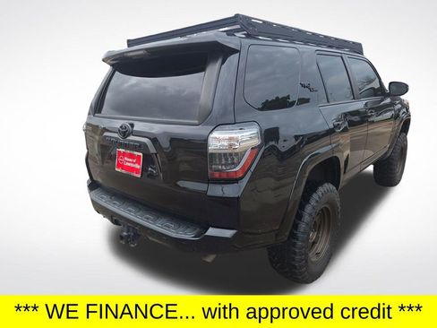 Used 2022 Toyota 4Runner TRD Off-Road AWD/4WD image 6