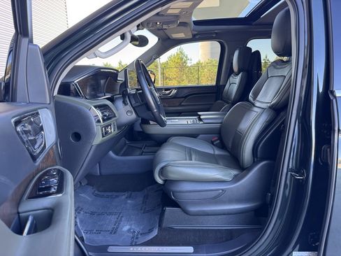 Used 2023 Lincoln Navigator Black Label image 24
