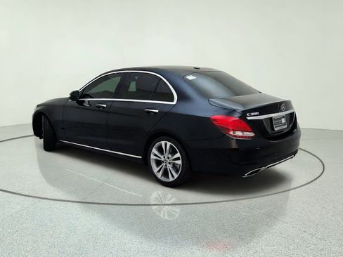 Used 2018 Mercedes-Benz C 300 Sedan image 12