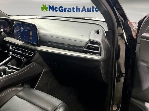 Certified 2025 Chevrolet Traverse LT image 28