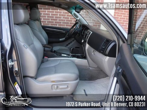 Used 2008 Toyota 4Runner Limited AWD/4WD image 9