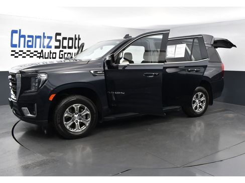 Used 2023 GMC Yukon SLE w/ Gmc Pro Safety Plus Package image 36