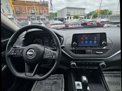 Used 2023 Nissan Altima 2.5 S image 27
