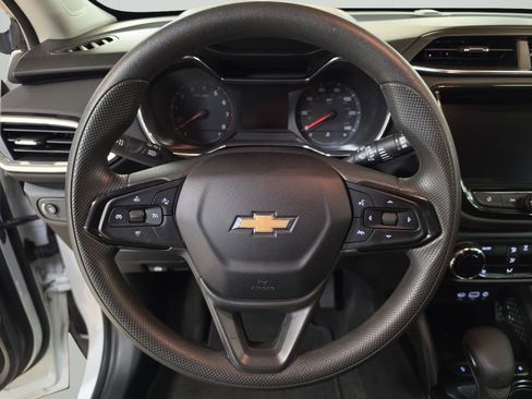 Used 2023 Chevrolet TrailBlazer LT w/ Convenience Package image 17