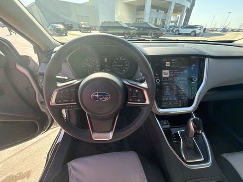 Used 2025 Subaru Outback Premium image 14