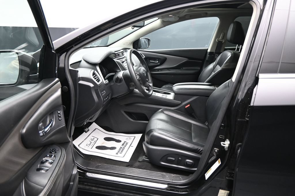 Used 2020 Nissan Murano SL w/ Moonroof Package AWD/4WD image 9