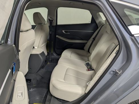 New 2026 Hyundai Sonata SE FWD image 23