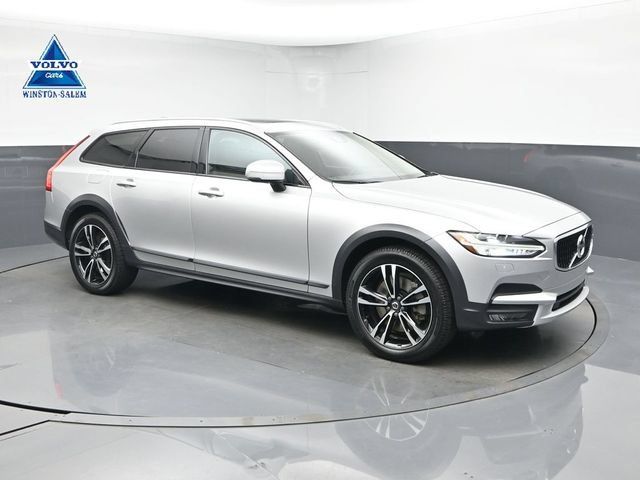 Used 2018 Volvo V90 T5 Cross Country w/ Plus Package AWD/4WD image 1