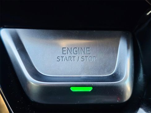 Used 2024 GMC Sierra 1500 AT4 w/ Technology Package image 21