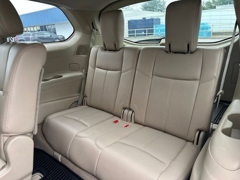 Used 2014 Nissan Pathfinder Platinum w/ Platinum Premium Package AWD/4WD image 22