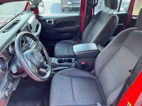 Used 2022 Jeep Wrangler Unlimited Sport AWD/4WD image 13