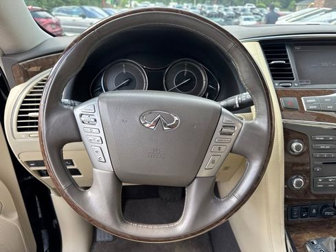 Used 2017 INFINITI QX80 4WD w/ Driver Assistance Package image 13