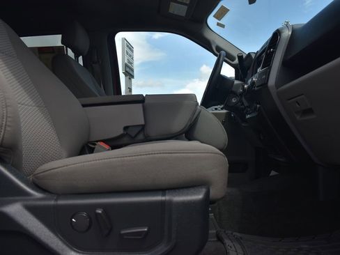 Used 2019 Ford F150 XLT w/ Equipment Group 302A Luxury image 11