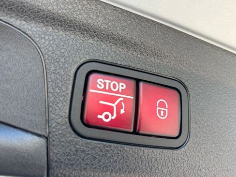 Used 2022 Mercedes-Benz GLE 350 image 18