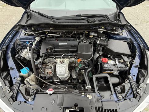 Used 2016 Honda Accord Sport image 24