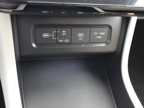 New 2026 Hyundai Tucson Limited image 21