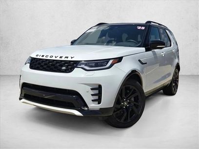 Certified 2025 Land Rover Discovery Dynamic SE