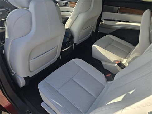 New 2026 Cadillac Vistiq Sport w/ LPO, Floor Liner Package image 13