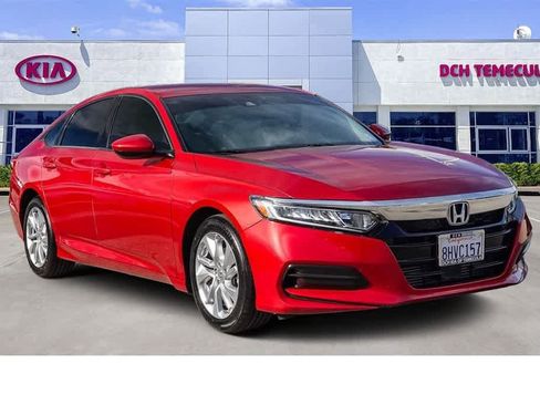Used 2018 Honda Accord LX image 3