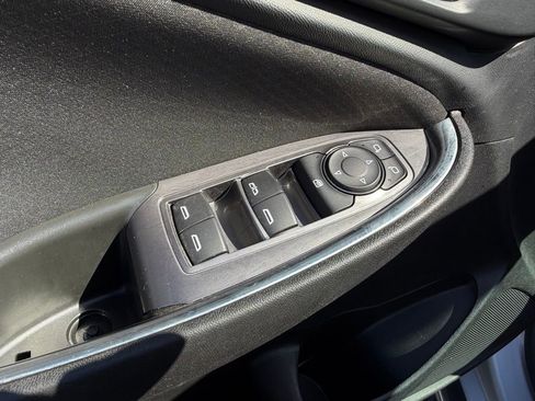 Used 2021 Chevrolet Malibu LT FWD image 22
