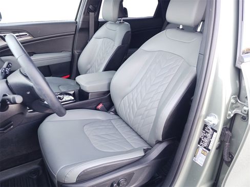 Used 2024 Kia Sportage X-Pro image 27