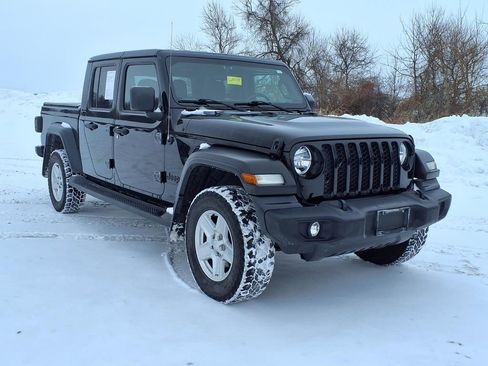Used 2020 Jeep Gladiator Sport w/ Quick Order Package 23S image 16