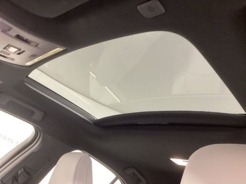 Used 2024 Lexus UX 250h AWD image 13