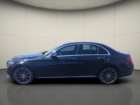 Used 2021 Mercedes-Benz C 300 Sedan image 4