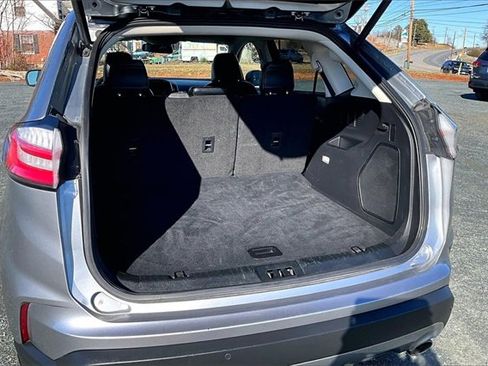 Used 2024 Ford Edge Titanium image 25