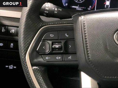 Certified 2025 Toyota Tacoma TRD Sport AWD/4WD image 24