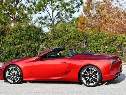 Used 2021 Lexus LC 500 Convertible image 37