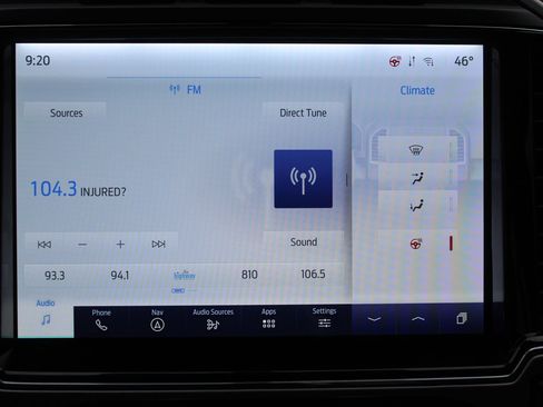 Used 2022 Ford F250 Platinum w/ FX4 Off-Road Package image 37