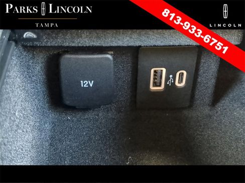 Certified 2022 Lincoln Corsair FWD w/ Equipment Group 101A image 22