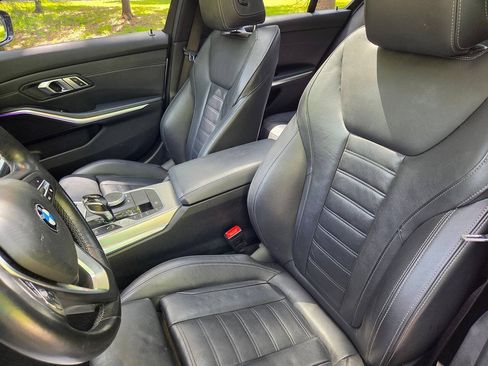 Used 2019 BMW 330i Sedan w/ Premium Package RWD image 16