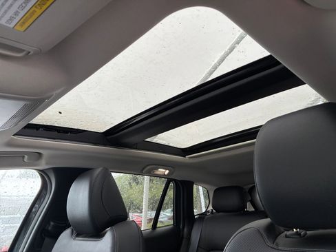 Used 2025 MAZDA CX-50 2.5 Hybrid w/ Premium Plus Pkg image 31