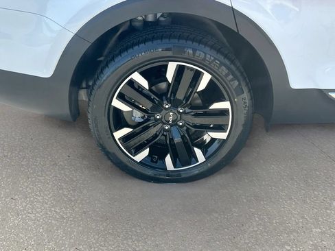 Certified 2024 Kia Telluride SX Prestige AWD/4WD image 34