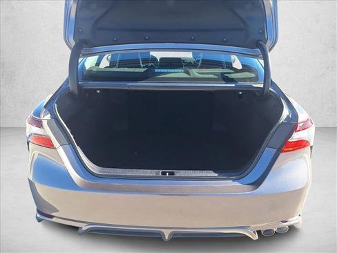 Used 2023 Toyota Camry SE image 17