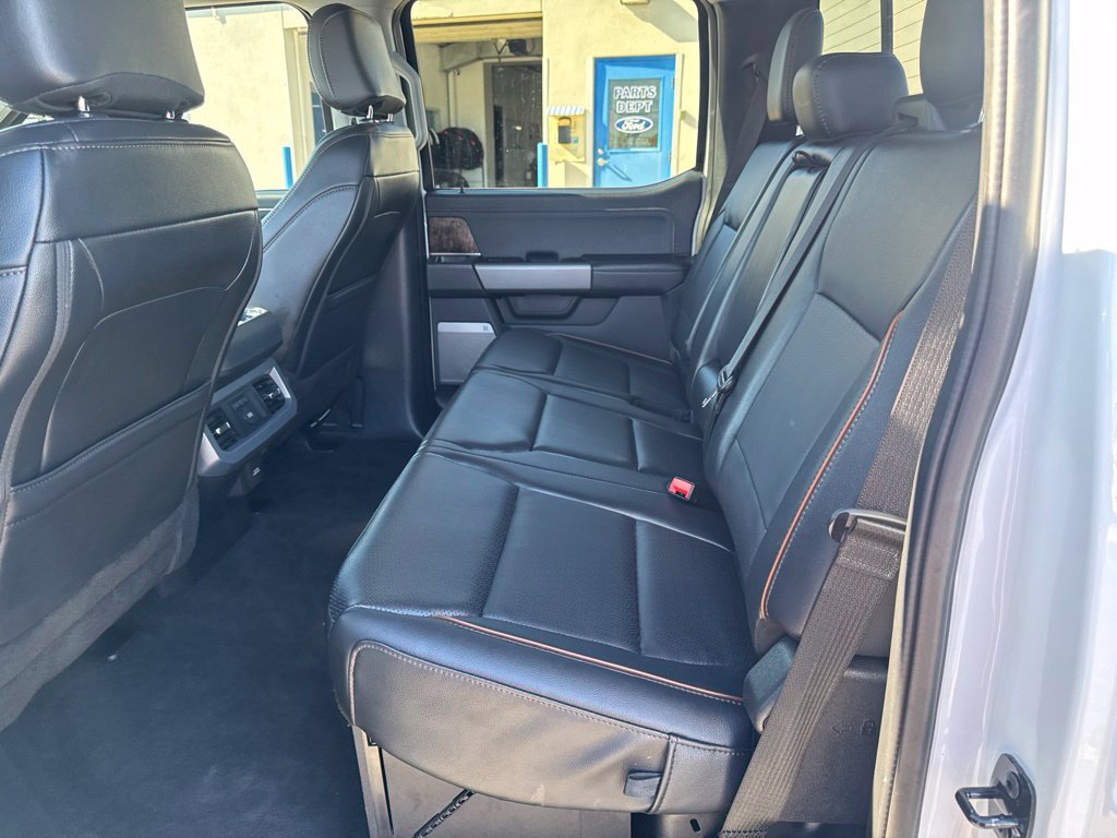 Certified 2025 Ford F250 4x4 Crew Cab Super Duty image 31