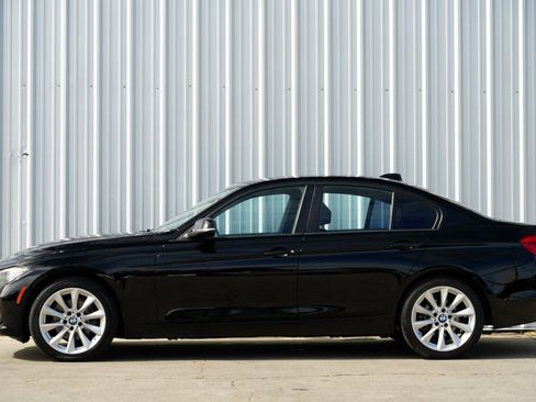 Used 2017 BMW 320i xDrive Sedan image 8