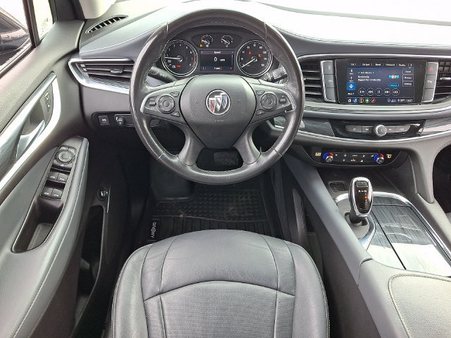 Used 2020 Buick Enclave Essence AWD/4WD image 3