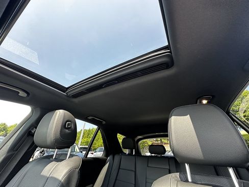 Certified 2025 Mercedes-Benz GLE 350 4MATIC w/ AMG Line Exterior image 33