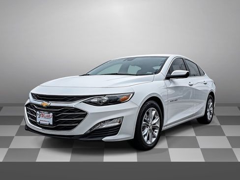 Certified 2025 Chevrolet Malibu LT image 3