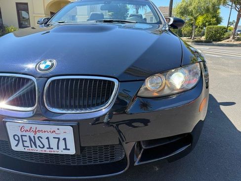 Used 2011 BMW M3 Convertible RWD image 18