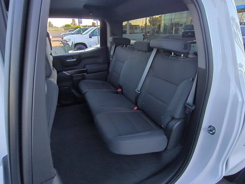 Used 2022 Chevrolet Silverado 1500 Custom RWD image 23