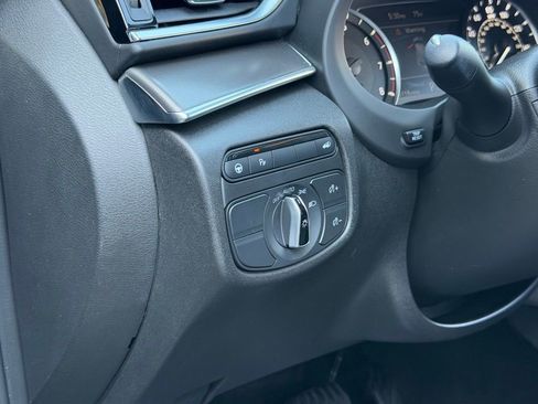 Used 2023 INFINITI QX50 Luxe image 28