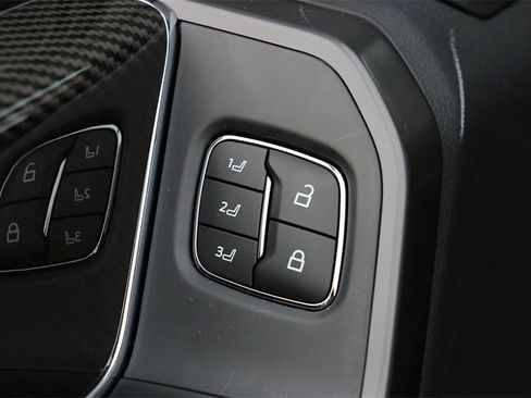 New 2025 Ford F150 Lariat w/ Equipment Group 502A High image 14