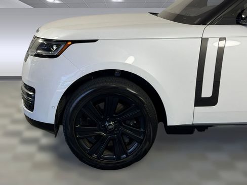 Used 2023 Land Rover Range Rover SE AWD/4WD image 11